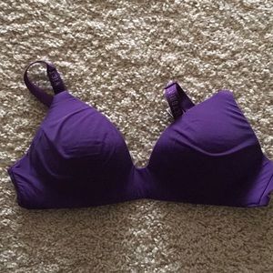 Victoria secret bra *3.  For 10$